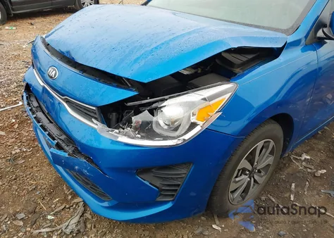 2021 Kia Rio S z USA, uszkodzony, nr VIN 3KPA24AD9ME423762